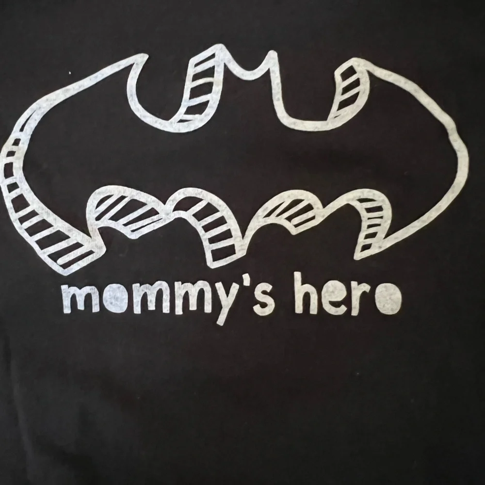 3 Batman size 18-24 months onesies DC comics black and yellow NWOT